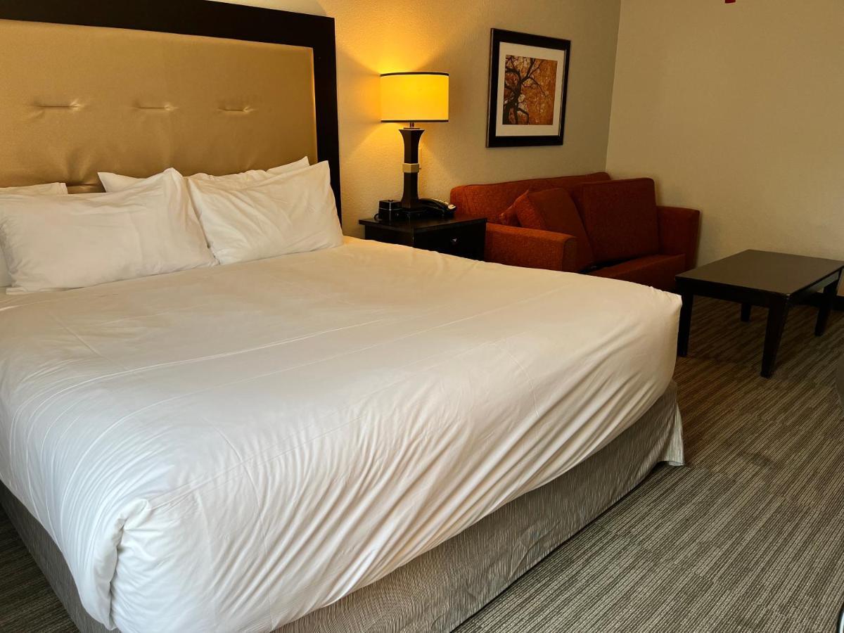 Branson Hillside Hotel Экстерьер фото