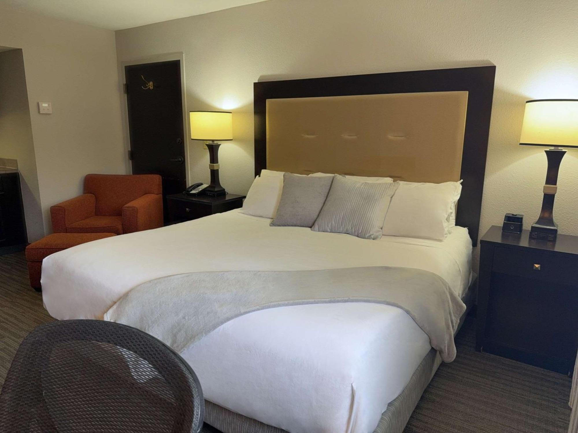 Branson Hillside Hotel Экстерьер фото